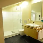 Hotel Plaza 4*