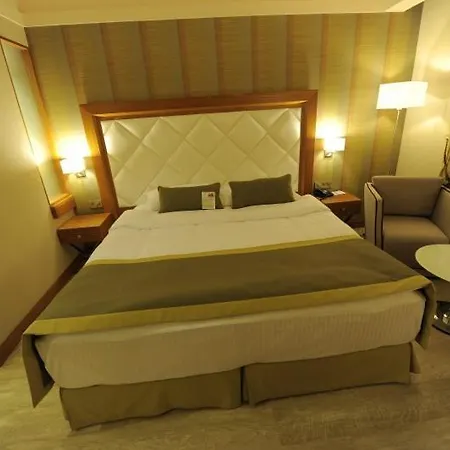 Hotel Plaza Adana