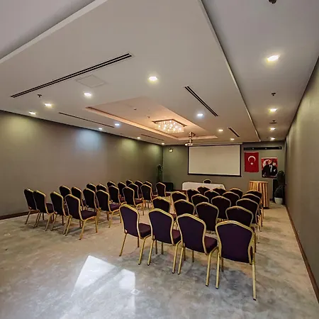 Plaza 4* Adana