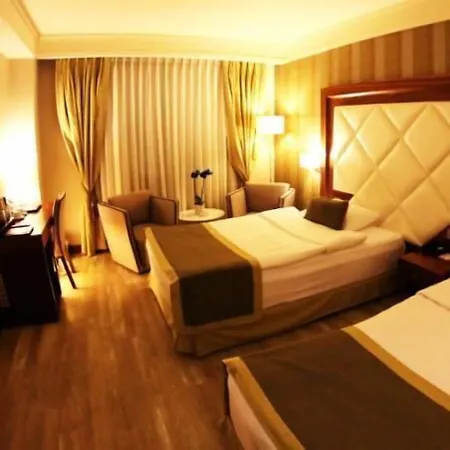 Plaza 4* Adana