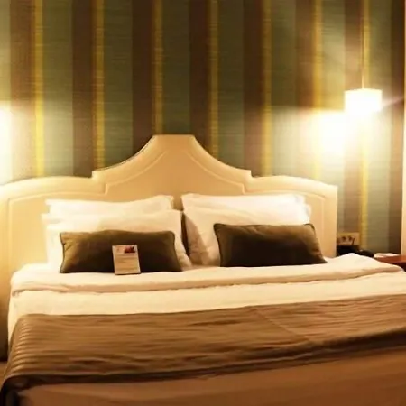 Hotel Plaza
