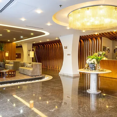 Plaza Hotel